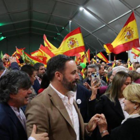 VOX irrumpe en el Parlamento andaluz y pone en peligro los derechos LGTBI