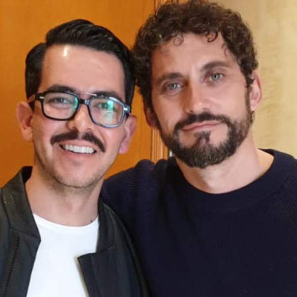 Paco León y Manolo Caro, juntos en Madrid: se acerca la nueva temporada de 'La casa de las flores'