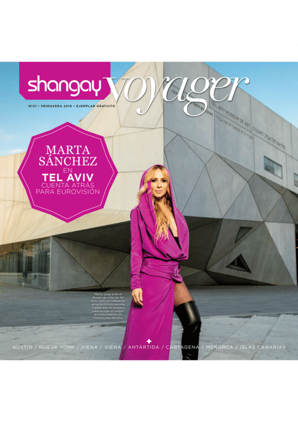 Portada de la revista Shangay Voyager 21
