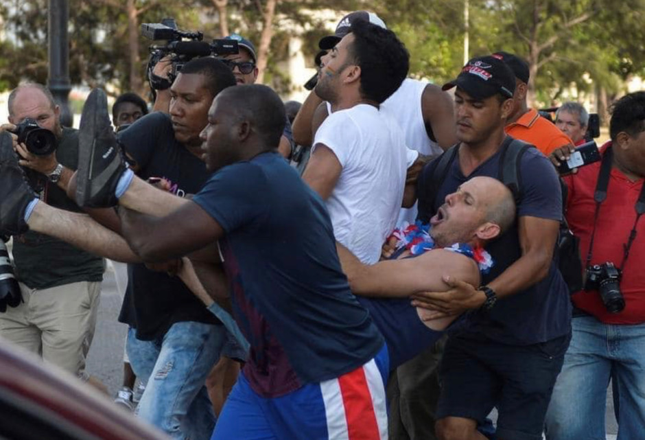 Cuba: las dos caras del arcoíris. Represión y violencia policial contra la Marcha del Orgullo LGTBI  