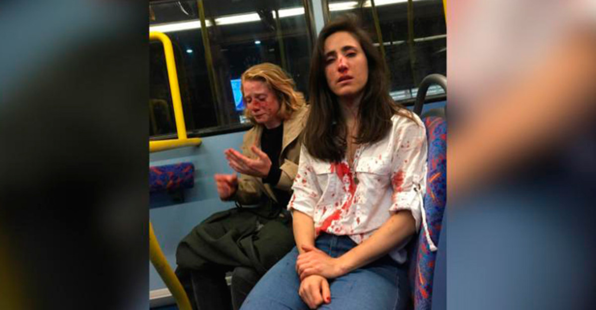 Stop homofobia: Brutal ataque a una pareja de lesbianas en un autobús de Londres
