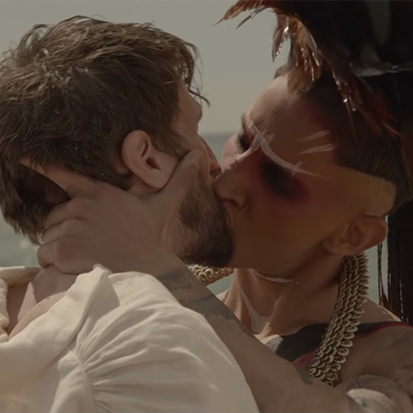 El vídeo del Colón gay que conquista América con buen rollo LGTB