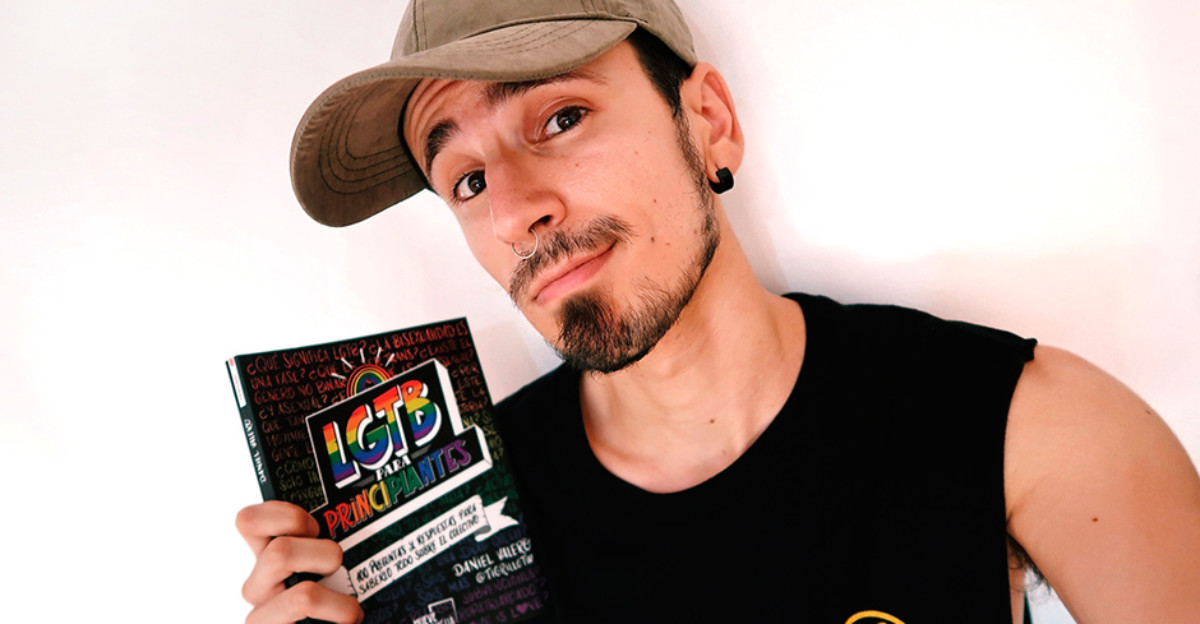 Generación Selfi: Daniel Valero 'Tigrillo', un "principiante en el activismo LGTB", se autorretrata