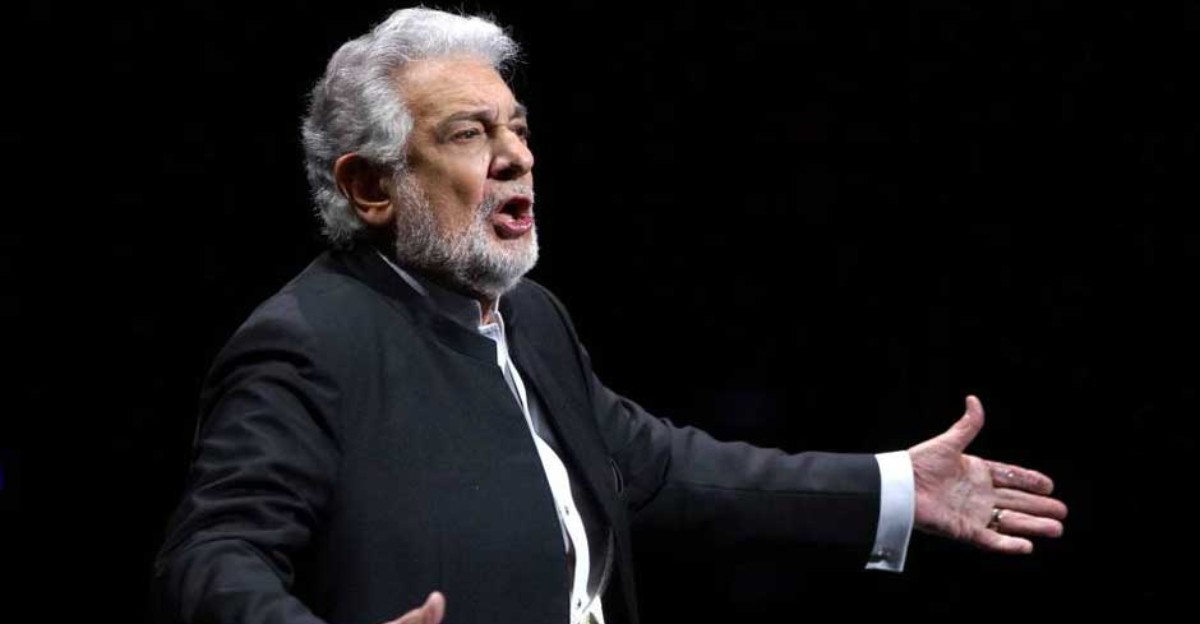 La Zarzuela cancela a Plácido Domingo, y el Teatro Real reúne a su patronato para decidir qué hacer