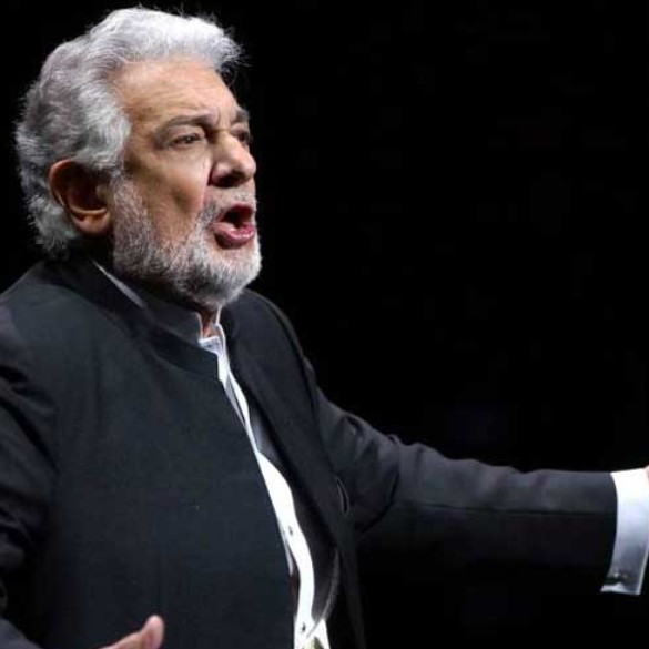 La Zarzuela cancela a Plácido Domingo, y el Teatro Real reúne a su patronato para decidir qué hacer