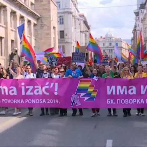 Así ha sido el primer Orgullo LGTB en Bosnia