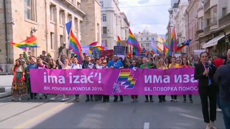 Así ha sido el primer Orgullo LGTB en Bosnia