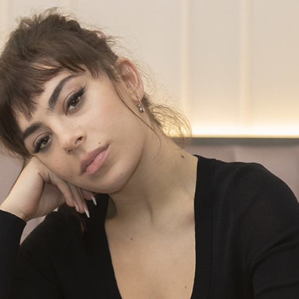 Charli XCX: “Mis fans LGTBIQ tienen buen gusto, y eso me inspira”