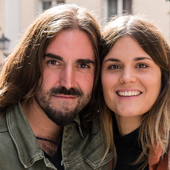 Elvira Sastre y Andrés Suárez: "La manera de convertir a un pueblo en borregos es quitándole la cultura"