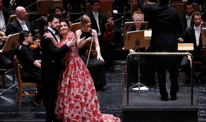 Anna Netrebko, la diva vuelve al Real con una orgía de Verdi (y saltan las alarmas del teatro)