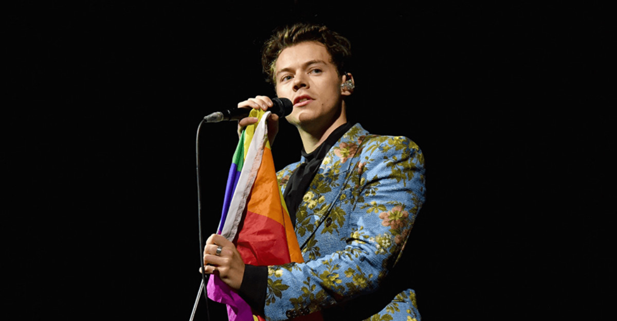 Harry Styles se pronuncia sobre su sexualidad y desata la euforia LGTB