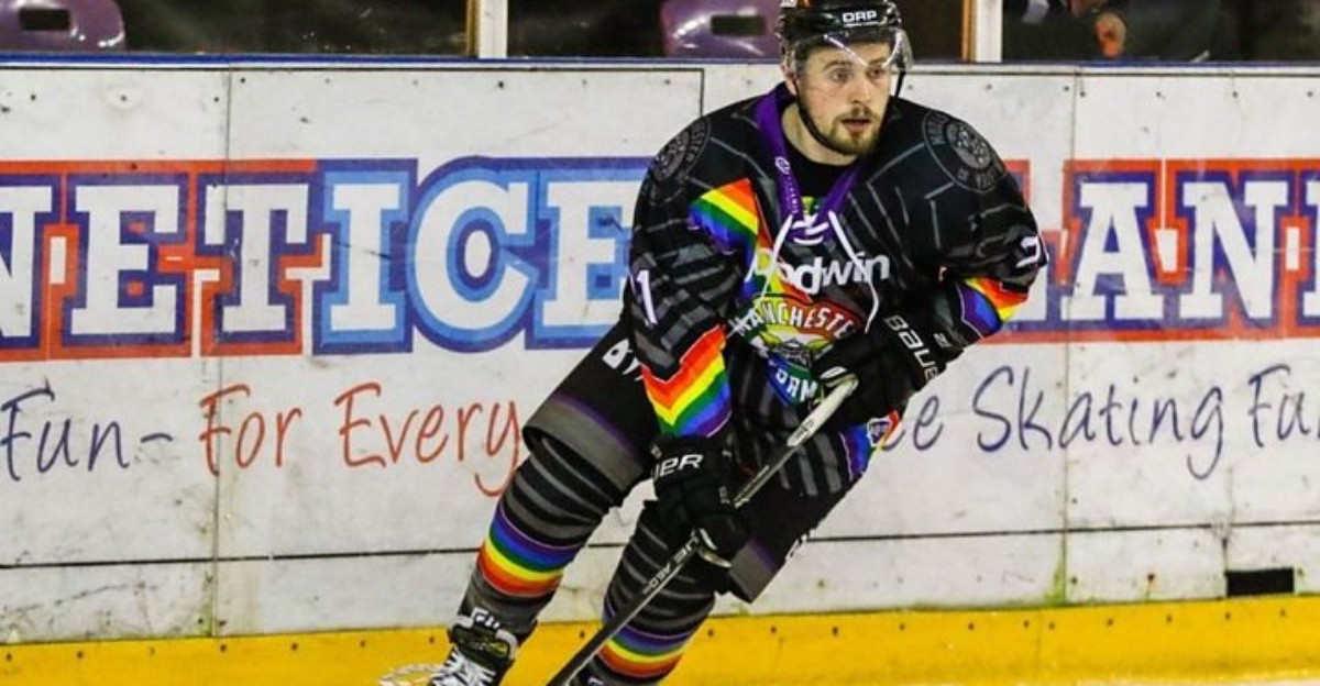 Zach Sullivan el primer jugador de hielo que sale del armario como homosexual