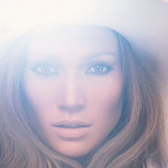 Jennifer Lopez celebra los 18 años de 'Rebirth': "Jamás me hartaré del glamour"