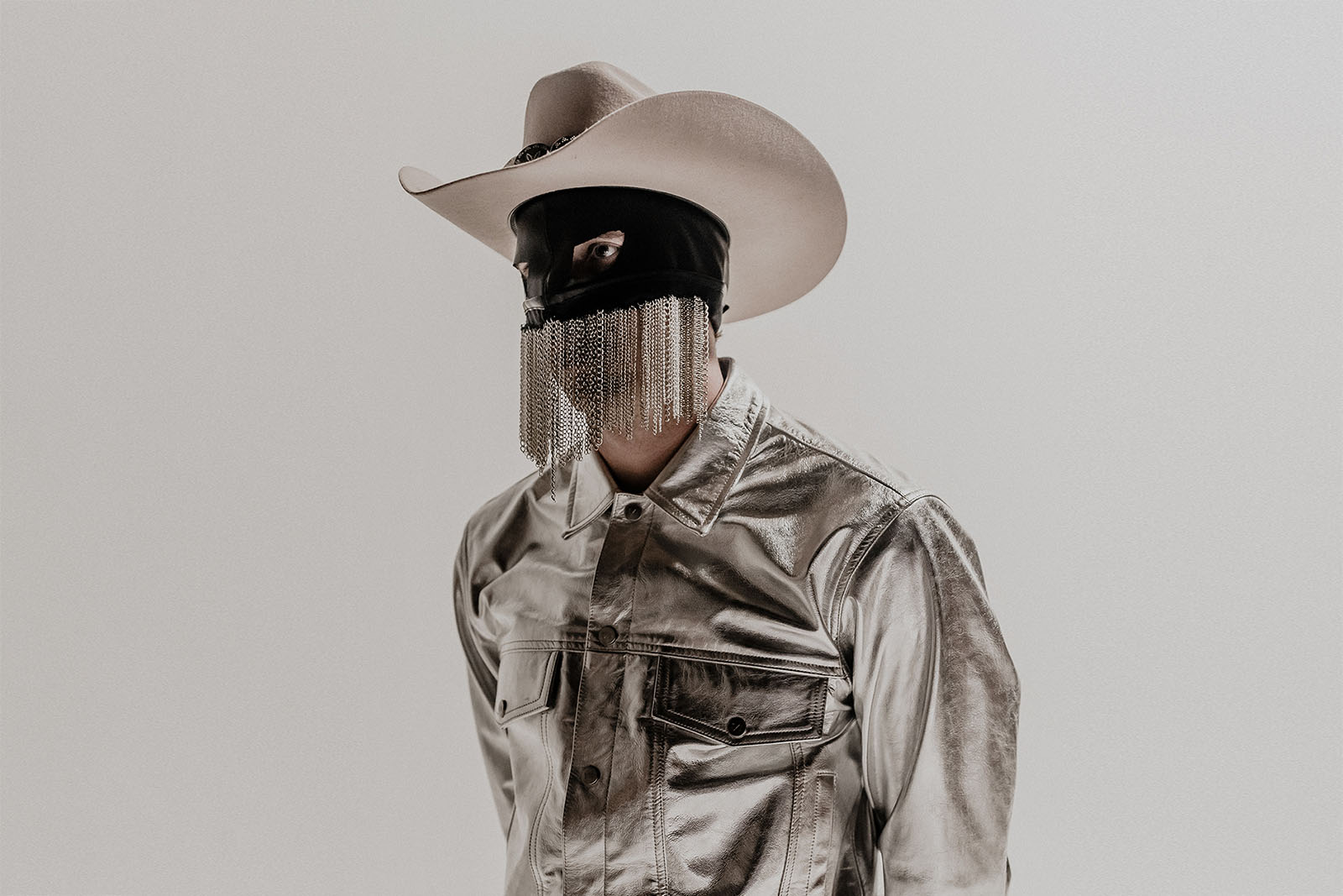 Orville Peck, rey del country queer, visibiliza la América profunda