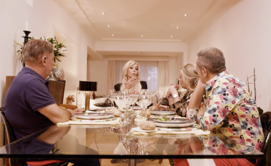 Bibiana Fernández se sincera en 'Ven a cenar conmigo: Gourmet Edition' y habla de su vida antes de la transición