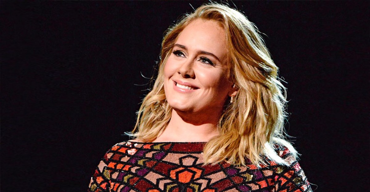 Adele muestra su cambio radical en la celebración de su 32 cumpleaños y las redes explotan