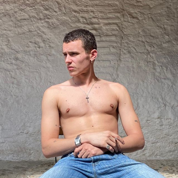 Omar Ayuso revoluciona Instagram con un desnudo durante sus vacaciones