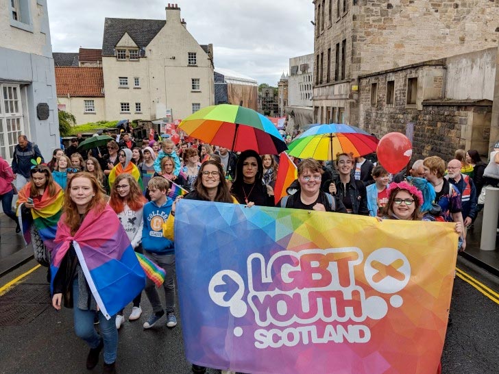 Escocia será el primer país en impartir historia LGTBI en los colegios