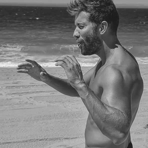 Pablo Alborán revienta su Instagram en su verano más salvaje (y sexy)