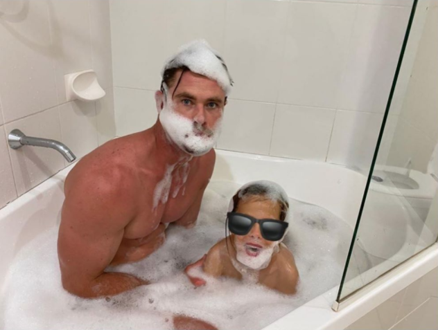 La foto que demuestra que Chris Hemsworth es el padre más sexy del mundo