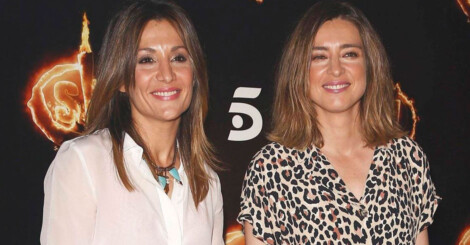 Sandra y Nagore posando juntas.