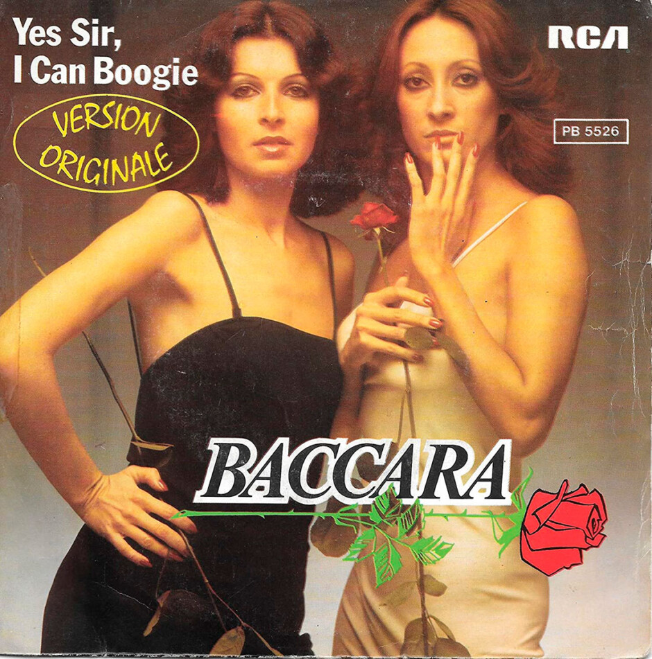 Baccara calienta el vestuario de la selección escocesa de fútbol, y 'Yes Sir, I Can Boogie' arrasa en las listas