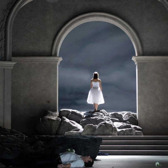 Crítica de ópera: 'Rusalka', la sirenita no puede vivir ni morir en el Teatro Real