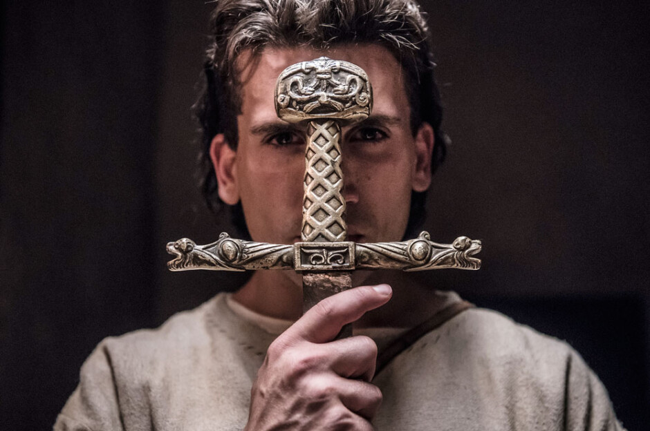 Jaime Lorente: "En 'El Cid' hemos hecho cosas que no se han visto jamás en España"