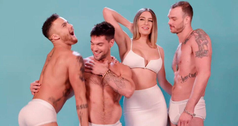 El actor porno gay Brandon Wilde perrea, junto a otras estrellas XXX, en el vídeo de 'Bag Me'
