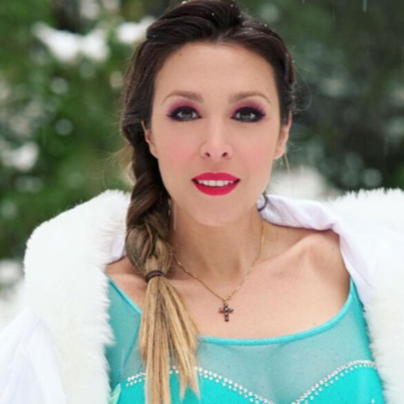 Gisela se convierte en Elsa de 'Frozen' en pleno temporal de nieve Filomena