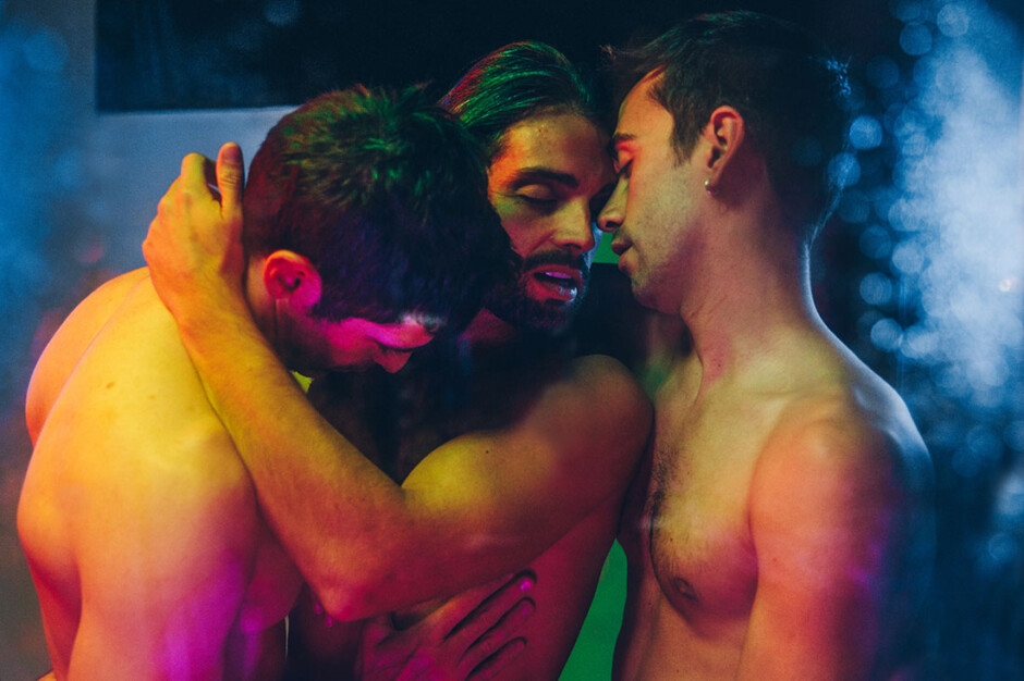 Christian Escuredo: “Afterglow' habla de una relación gay a tres sin pudor ni prejuicios”