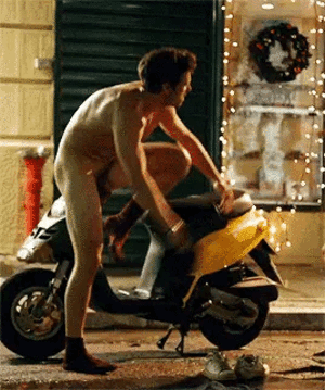 Otro superhéroe completamente desnudo: las imágenes más explícitas de Sebastian Stan en 'Monday'