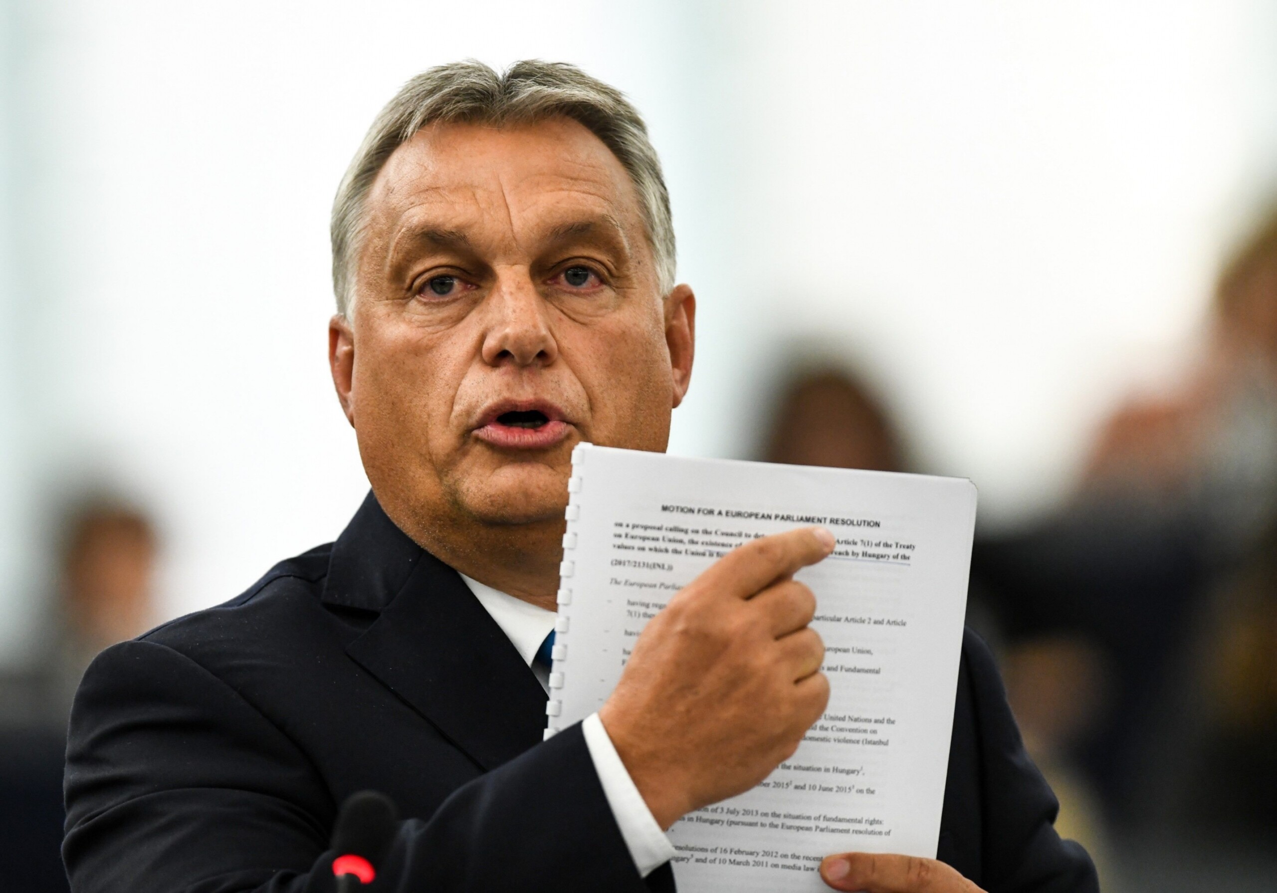 Viktor Orbán prohíbe hablar de la homosexualidad en los colegios de Hungría