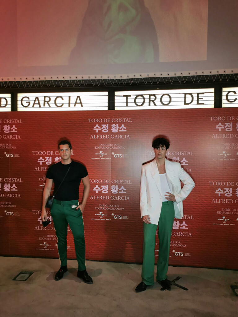 Alfred García sorprende con 'Toro de cristal', dirigido por Eduardo Casanova: "Necesitaba arriesgar"