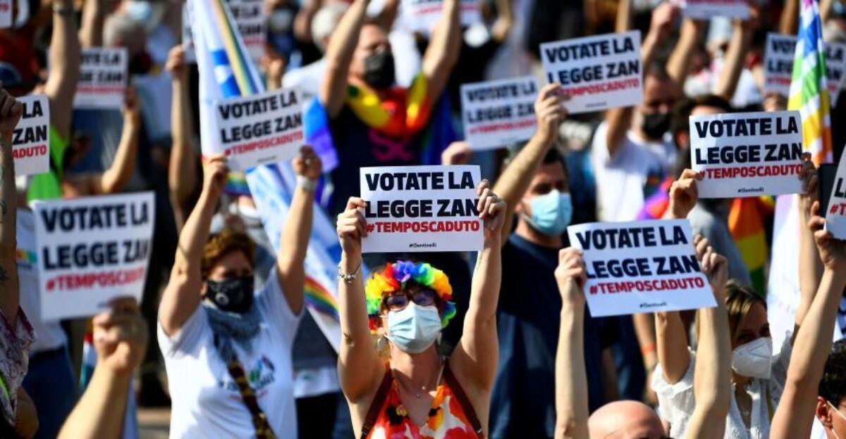 La ultraderecha italiana bloquea la ley contra la homofobia y la transfobia