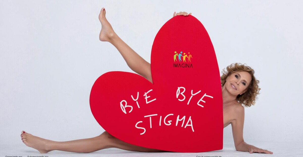 Ágatha Ruiz de la Prada se desnuda para la campaña de la ONG Imagina MÁS contra la serofobia