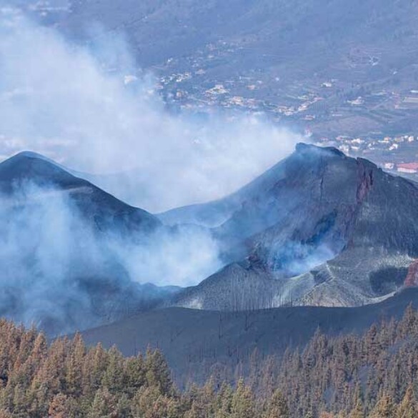 Termina 2021: el año del volcán de La Palma (y no queremos ser ejemplo de resiliencia, queremos que llegue la ayuda)