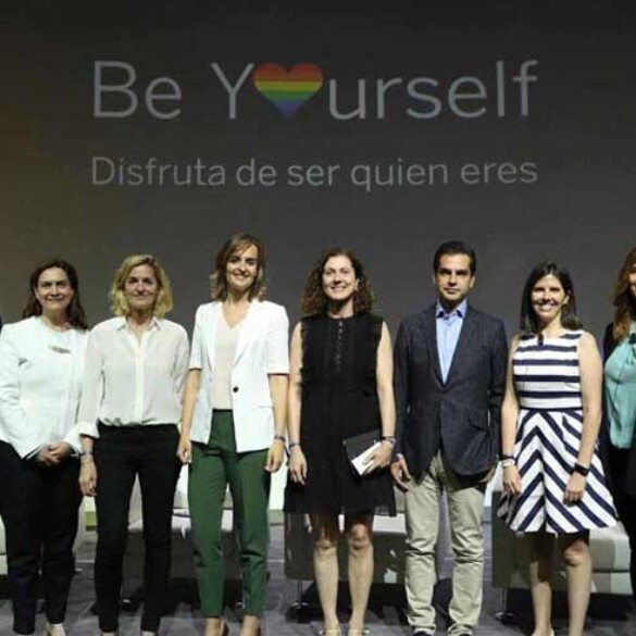 BBVA acoge el primer encuentro del sector financiero español sobre diversidad LGTB