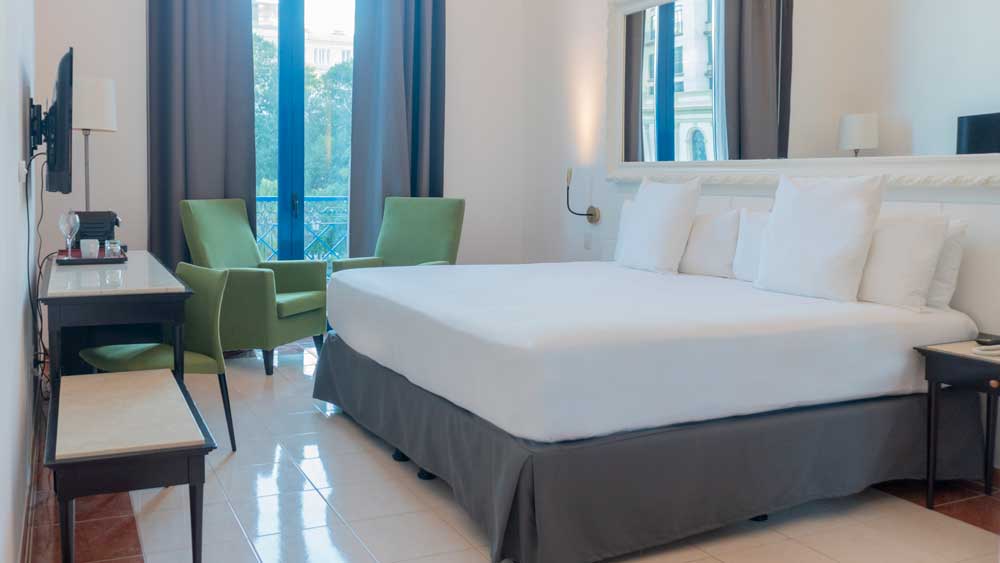 Axel Hotels abre el primer hotel LGTBIQ en La Habana