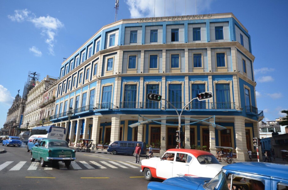 Axel Hotels abre el primer hotel LGTBIQ en La Habana
