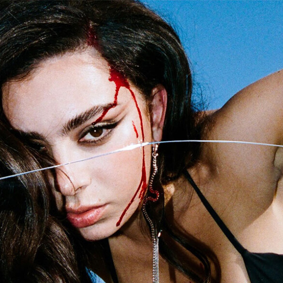 Crónica. Charli XCX, más hiperactiva que hiperpopera en su triunfal cierre del 'Crash. The Live Tour' en Madrid