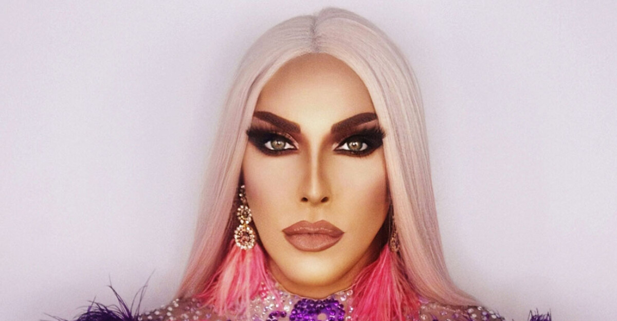 Miss Claudia Suárez en 'Generación selfi': "Mucha gente quiere explorar el universo del maquillaje drag"