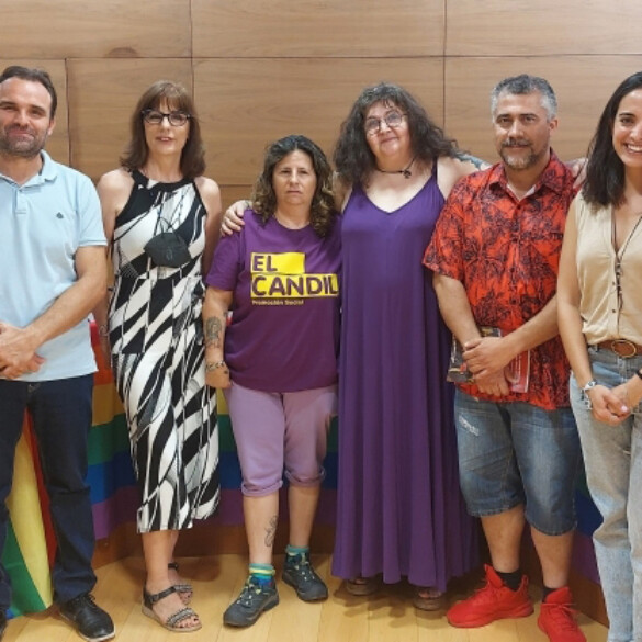 Despedida tras ganar un premio literario LGTBI+ en Murcia