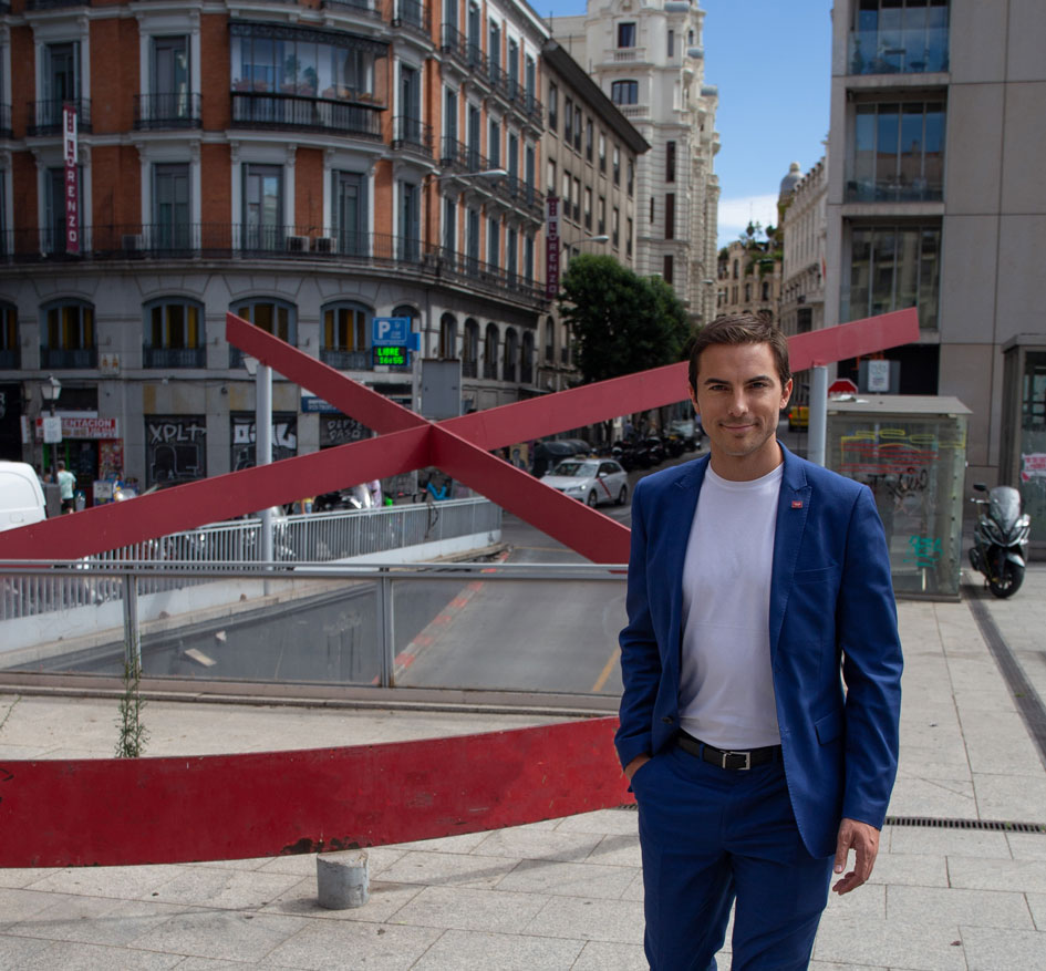 Juan Lobato: "El Orgullo simboliza lo que es Madrid, una región abierta, diversa y plural, y eso hay que celebrarlo"