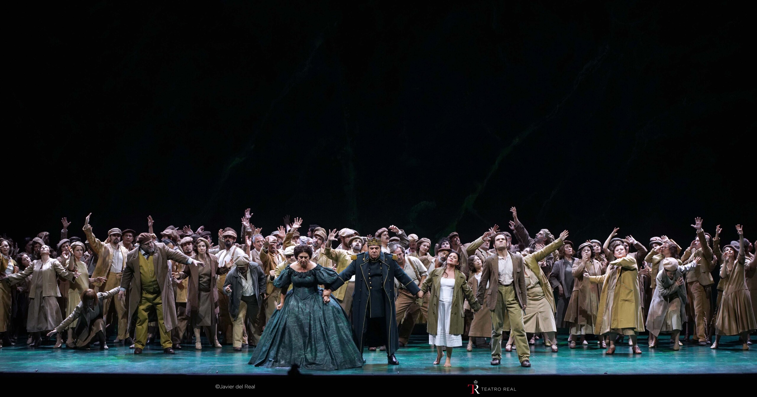 'Nabucco' regresa al Real 151 años después: un regalo para los oídos (¡viva Verdi! y primer bis del coro)