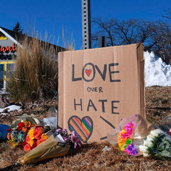 Todo sobre el terrible tiroteo en el club LGTBIQ+ de Colorado: ¿Ha sido un crimen de odio?