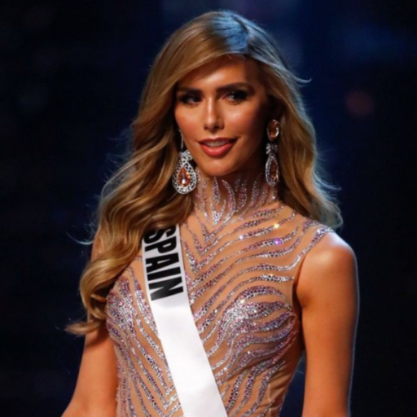 Ángela Ponce hace frente a la transfobia de una excompañera de Miss Universo España