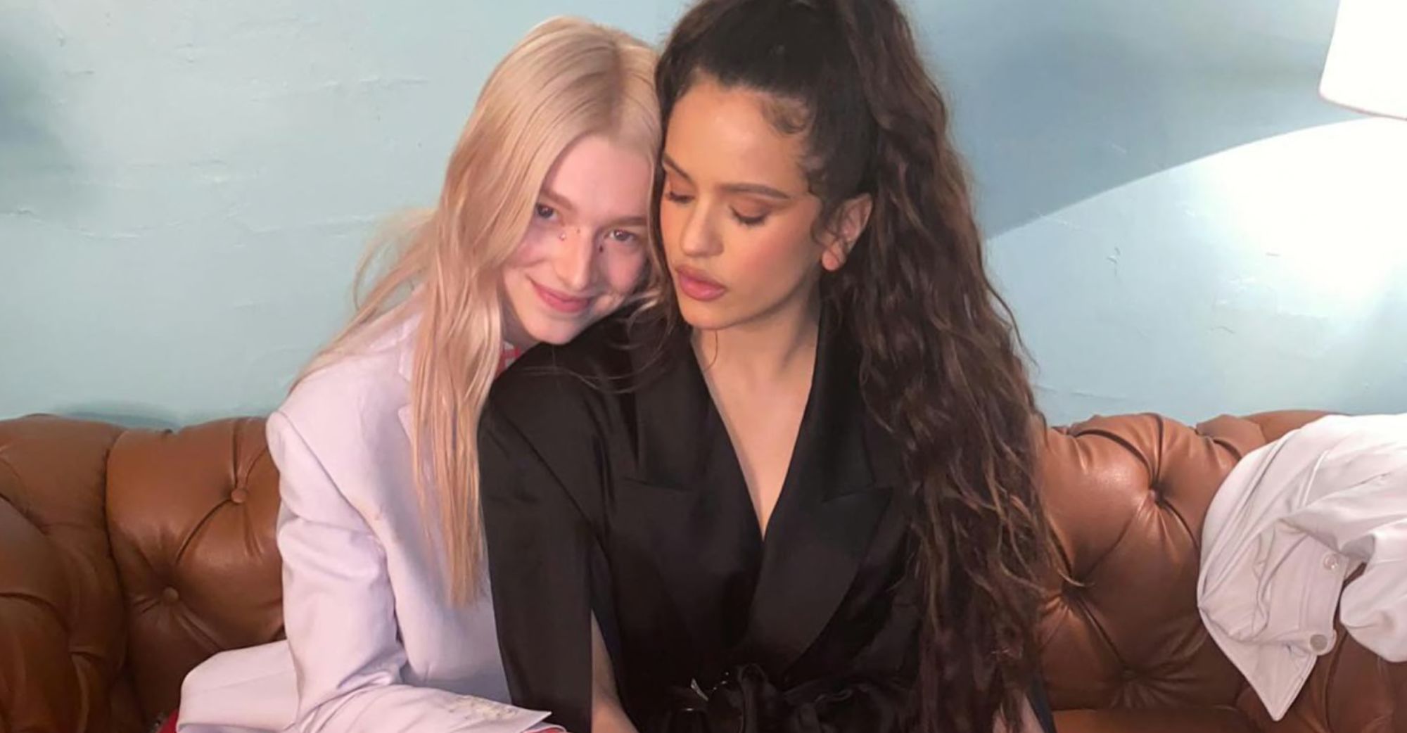 Tras las noticias de Hunter Schafer, Rosalía, Dulceida... ¿Debería ser el 2  de abril el Día de las Lesbianas? - Shangay