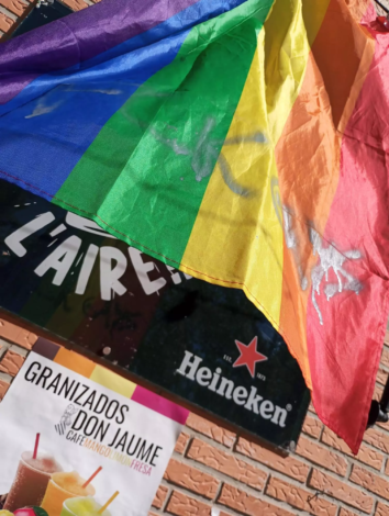 Los dueños de un bar de Valencia sufren un segundo ataque homófobo en menos de dos meses