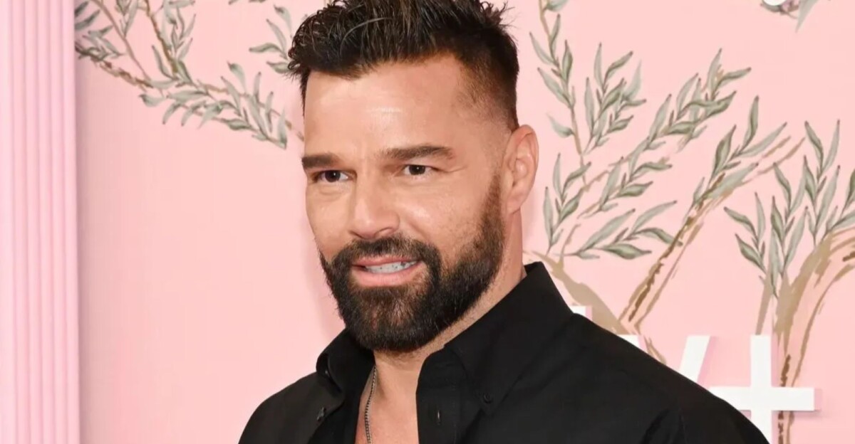Ricky Martin comparte unas declaraciones en las que una concejala de Móstoles desmonta bulos tránsfobos